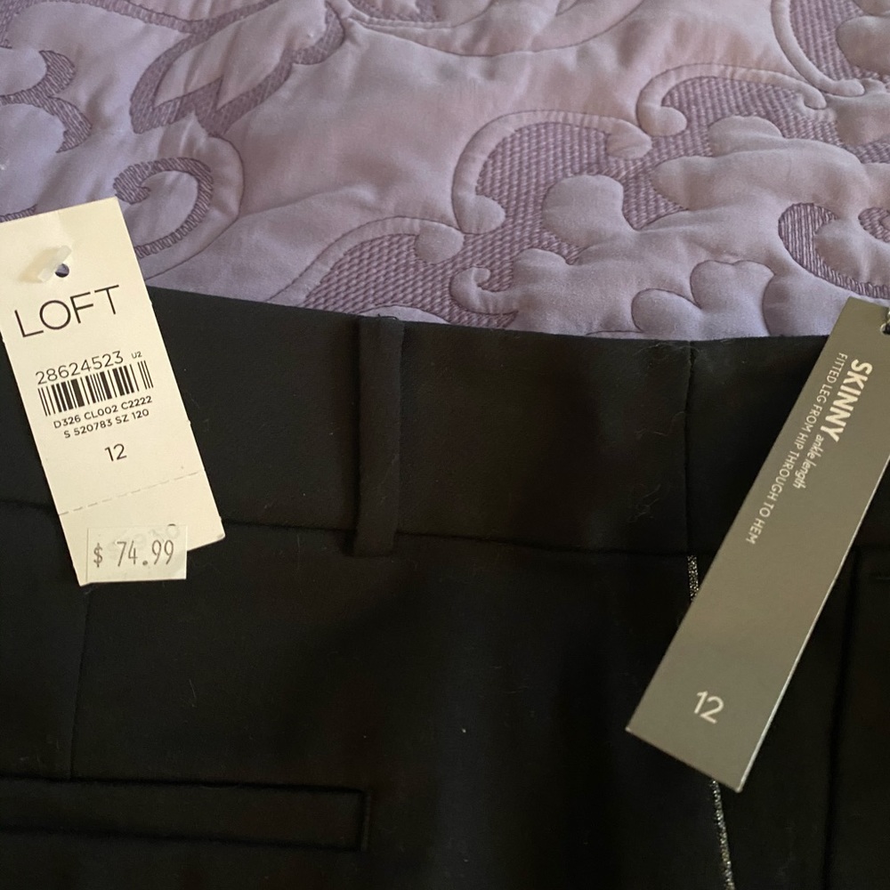 Ann Taylor - Loft Black Skinny Pants
